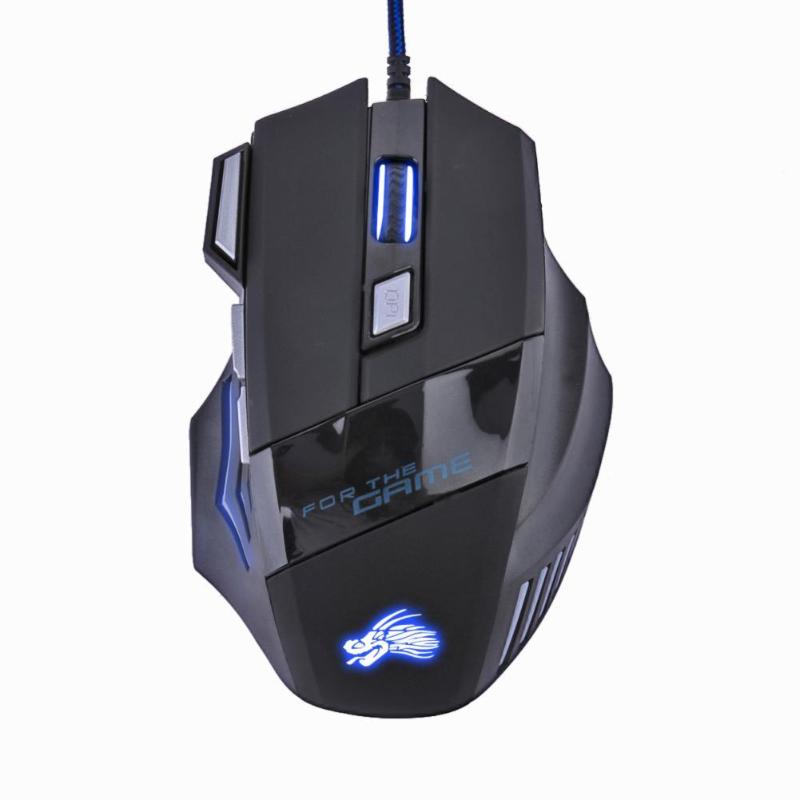 Ratón Gaming USB en uso sobre el escritorio
